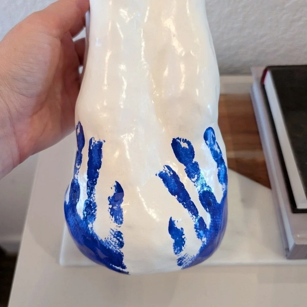 Vivee Yves‎ Klein Georgia White and Blue Porcelain Vase